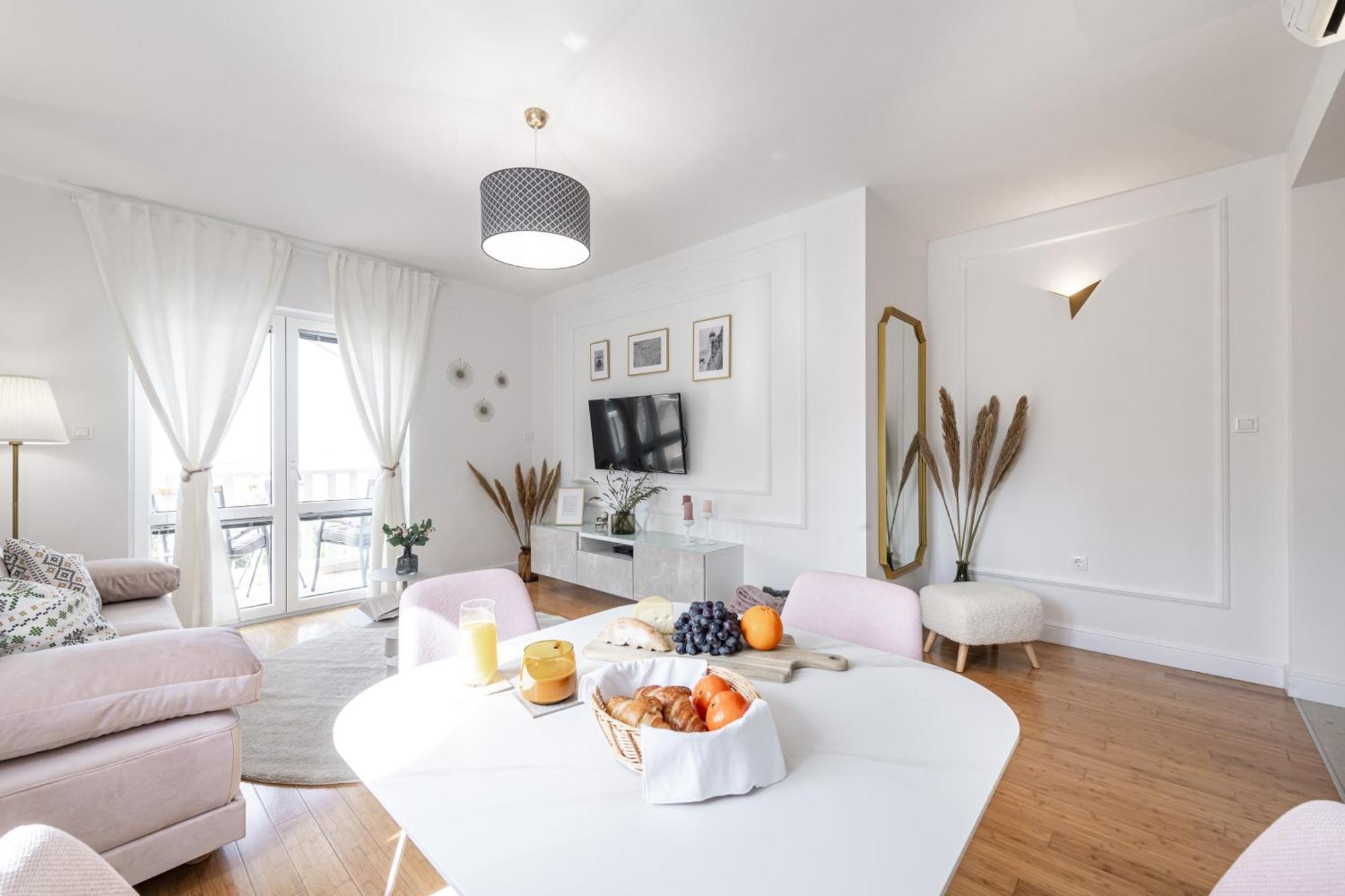 מליני Apartments Maris מראה חיצוני תמונה